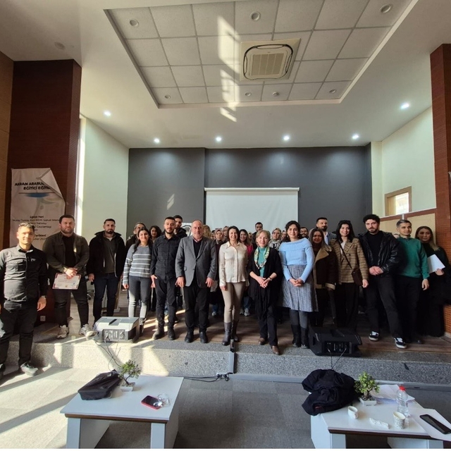 Gaziantep'te "Akran Arabuluculuğu" eğitici eğitimi gerçekleştirildi