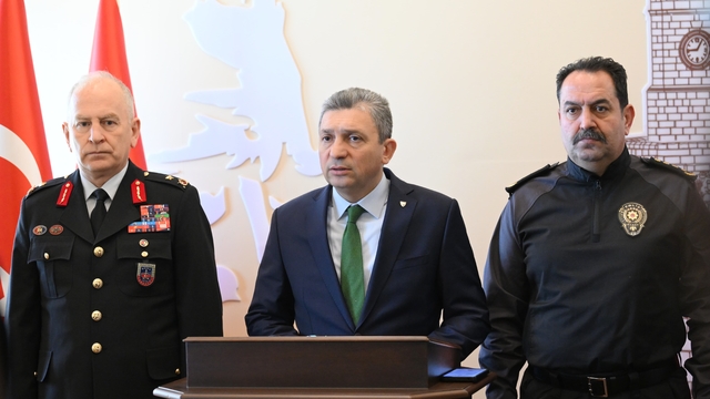 Antalya'da sokakta düğün, nişan, asker uğurlaması gibi etkinlikler yapılmayacak