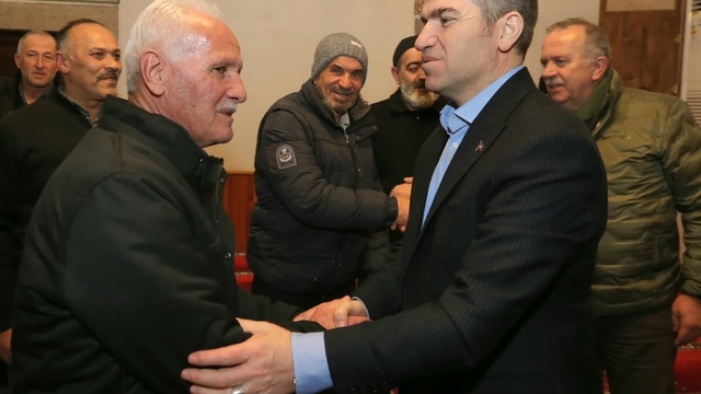 Amasya Valisi Bakan, vatandaşlarla bir araya geldi