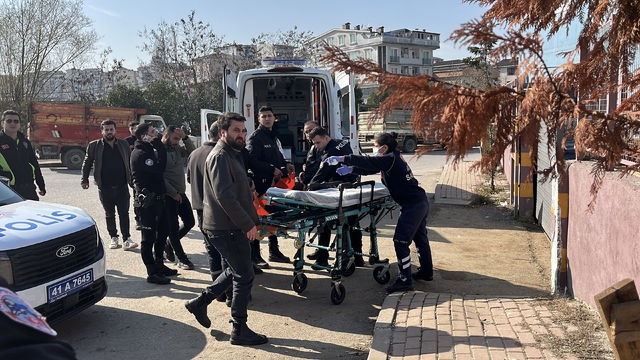 Alacak tartışmasında bacağından vuruldu