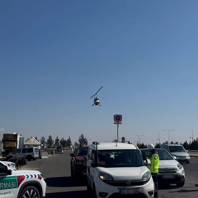 Gaziantep'te cayrokopter destekli denetimde 44 sürücüye 253 bin 928 lira ce...