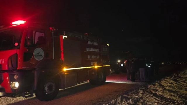 Burdur'da Akgöl sazlığında çıkan yangın söndürüldü