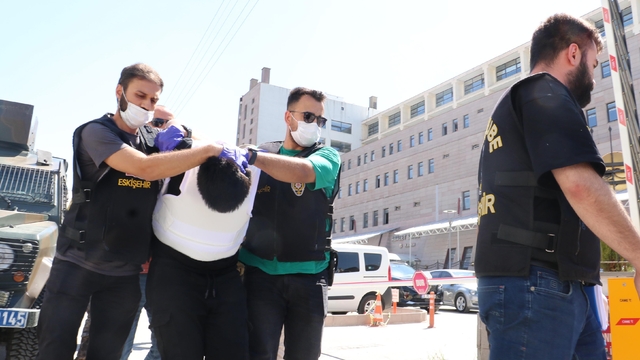 Eskişehir'de 5 kişiyi bıçaklayan sanığın davasında 'kapalı duruşma' kararı