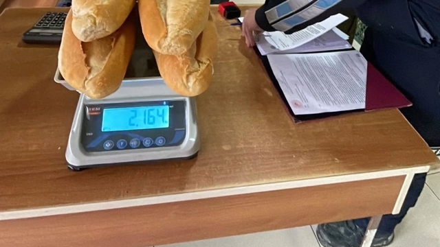 Cide Belediyesi'nden market ve fırınlara denetim