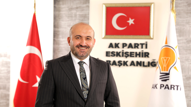 AK Parti'li Albayrak, yeni Çevre, Şehircilik ve İklim Değişikliği Müdürlüğü binasının yapılacağını duyurdu