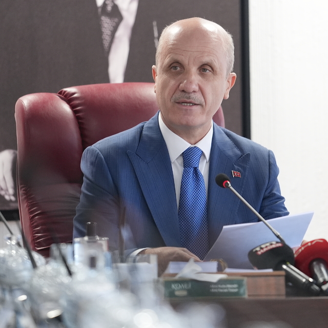 YÖK Başkanı Prof. Dr. Erol Özvar, Erzurum'da konuştu: