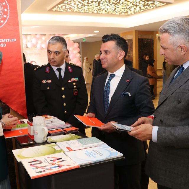 Erzurum'da 8 Mart Dünya Kadınlar Günü dolayısıyla program düzenlendi