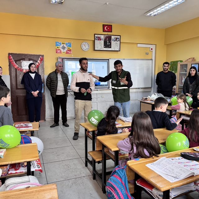 Siirt'te öğrenciler teknoloji bağımlılığına karşı bilinçlendirildi