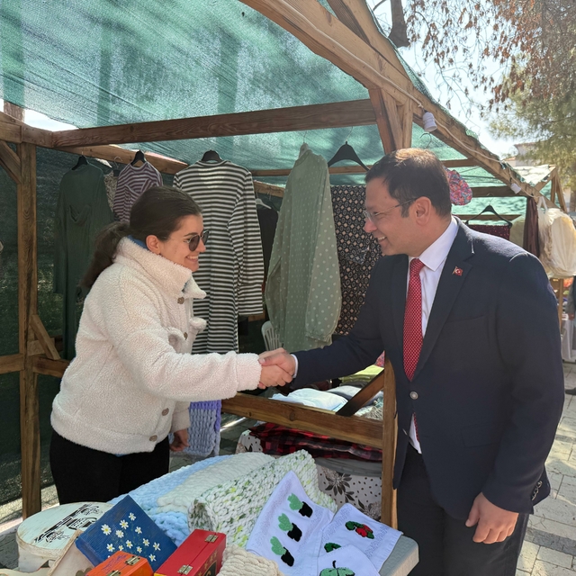 Sındırgı'da kadınlar ürünlerini sergiledi