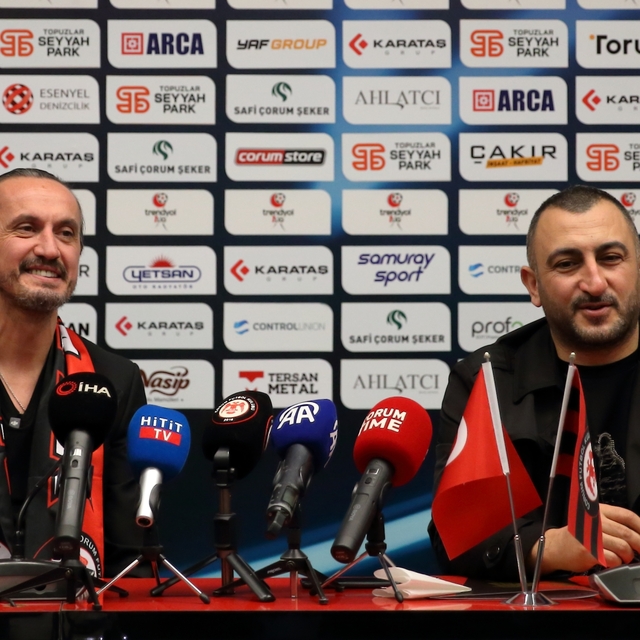 Çorum FK, teknik direktör Tuncay Şanlı ile sözleşme imzaladı