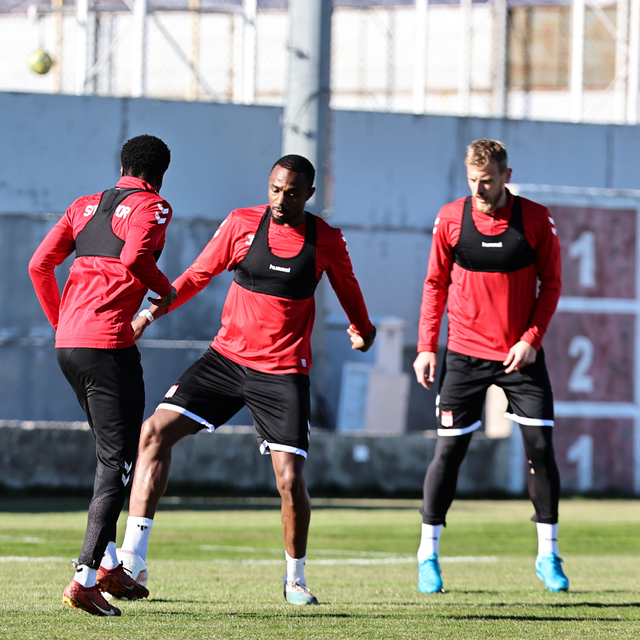 Sivasspor, Göztepe maçının hazırlıklarına devam etti