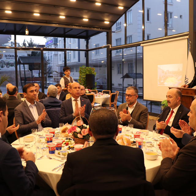 Gaziantep'te Bülbülzade Vakfı iftar programı düzenledi