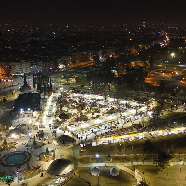 Gaziantep'te, Razaman Sokağı vatandaşın uğrak noktası oldu