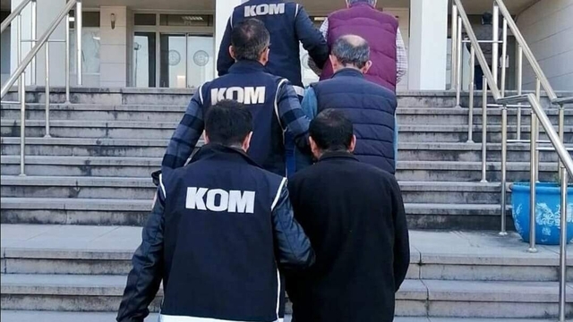 Muğla'da silah kaçakçılığı operasyonu; 3 gözaltı