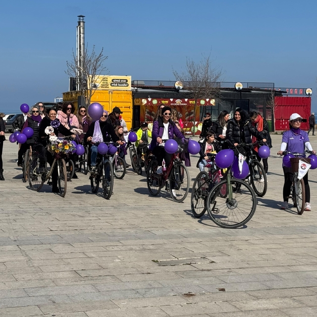 Ordu'da kadınlar '8 Mart' için pedal çevirdi