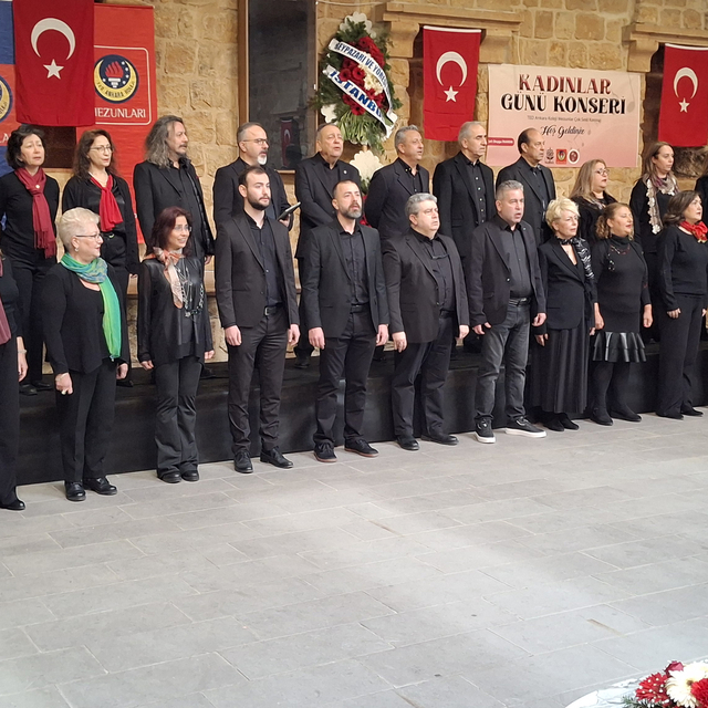 Beypazarı ilçesinde 8 Mart Dünya Kadınlar Günü kapsamında konser verildi