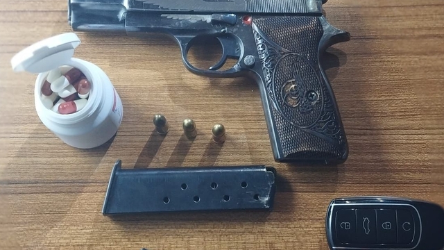 Samsun'da çalıntı araç operasyonunda 2 zanlı yakalandı