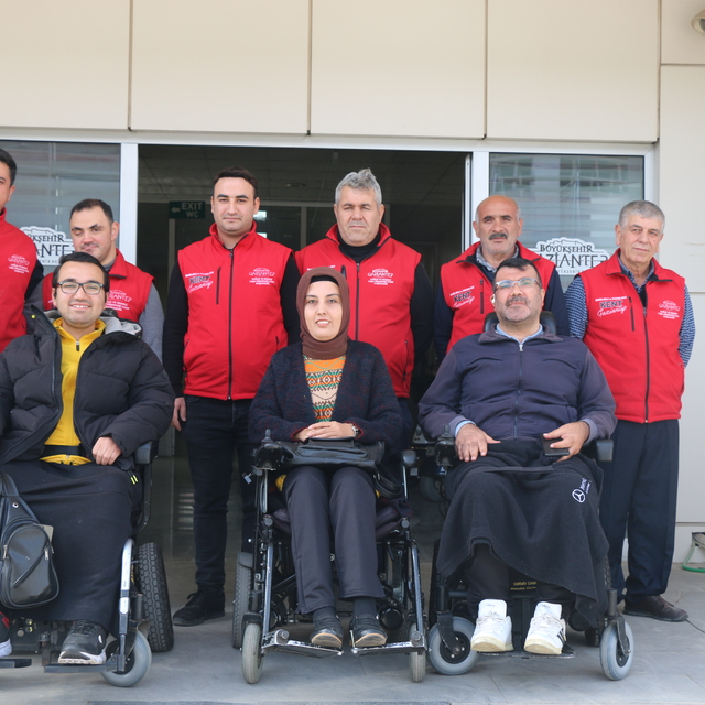 Gaziantep'te akülü ve tekerlekli sandalye tamir bakım atölyesinde 2 bin 255...