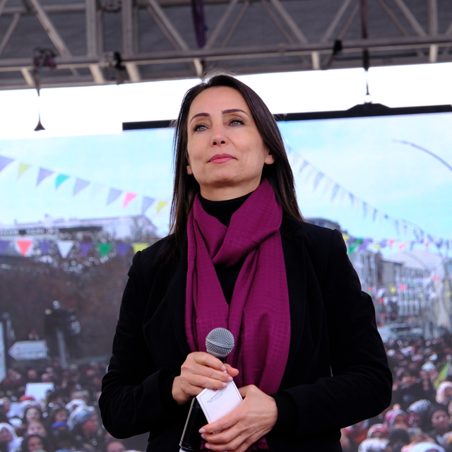 DEM Parti'li Buldan: Bu çağrıya sımsıkı sarılacağız (2)
