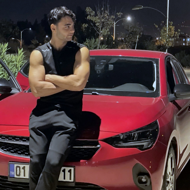 Yaya geçidindeki motosiklet, motosiklete çarptı; İbrahim öldü