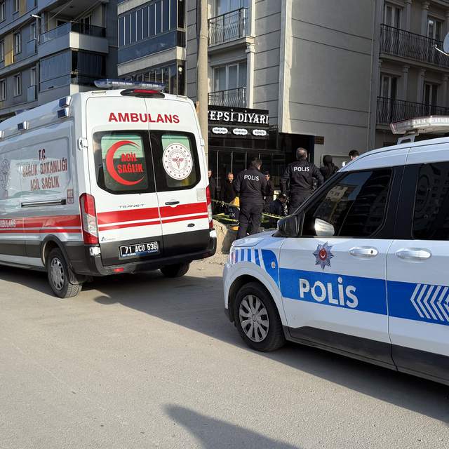 Kırıkkale'de belediye temizlik görevlisi sokakta ölü bulundu