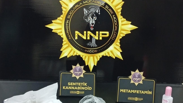 Niğde'de uyuşturucu operasyonlarında yakalanan 2 zanlı tutuklandı