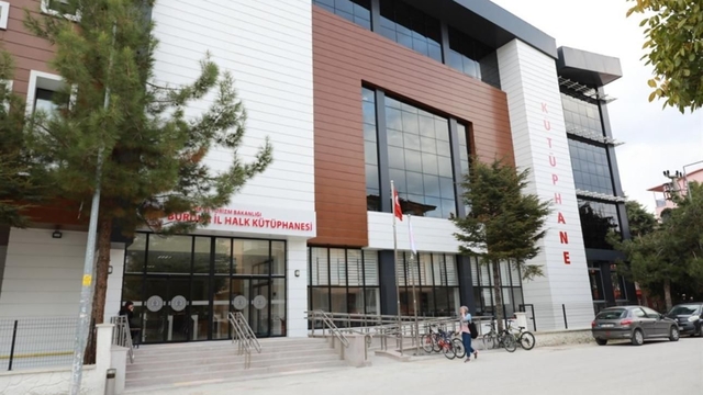 Burdur İl Halk Kütüphanesi dünyanın en iyi 7 kütüphanesi arasına girdi