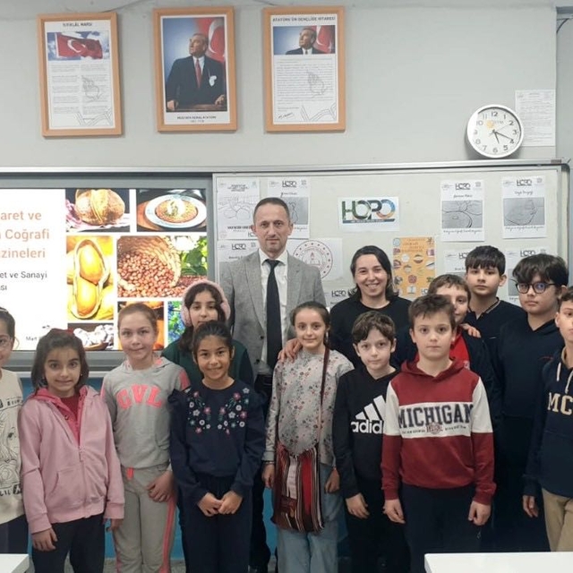 Trabzon'da öğrencilere coğrafi işaret eğitimi verildi