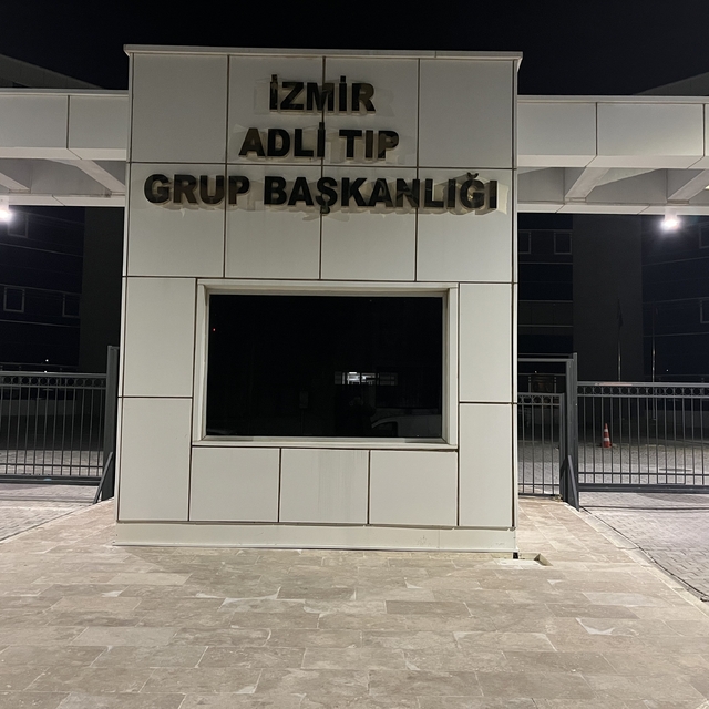 İzmir'de silahlı saldırganlar kahvehaneyi kurşunladı: 1 ölü, 3 gözaltı