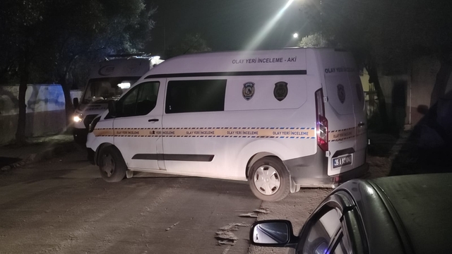 İzmir'de eski sevgilisinin darbettiği kadın öldü