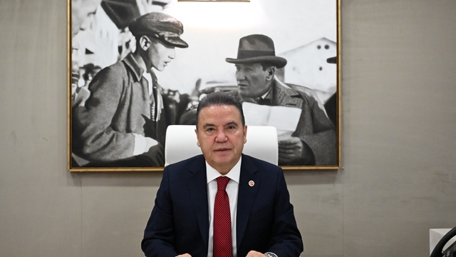 Başkan Böcek'ten İstiklal Marşı'nın Kabulü ve Mehmet Akif Ersoy'u Anma Günü mesajı