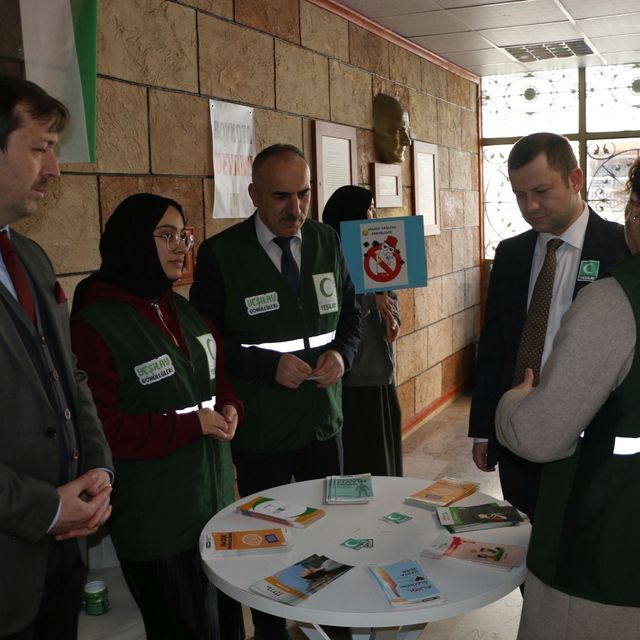 Of'ta "Yeşilay Haftası" kutlandı