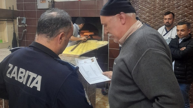 Of'ta zabıta ekipleri fırınları denetledi