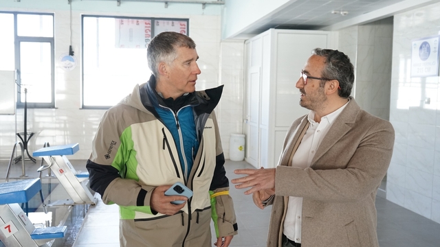 İngiliz acente Erciyes Yüksek İrtifa Kamp Merkezi'nde incelemede bulundu