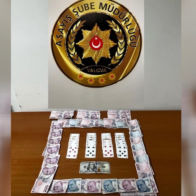 Yalova'da kumar baskını; 13 kişiye toplam 120 bin lira ceza kesildi