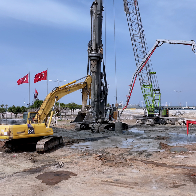 "İskenderun Sahil Düzenleme ve Yenileme Projesi"nde çalışmalar sürüyor