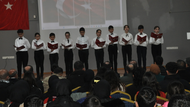 Bulanık'ta İstiklal Marşı'nın Kabulü ve Mehmet Akif Ersoy'u Anma Günü programı düzenlendi