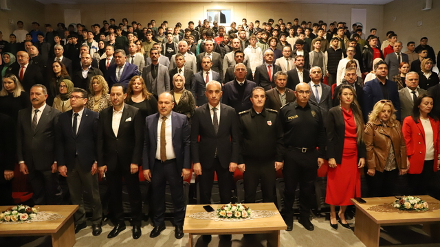 Gölbaşı'nda İstiklal Marşı'nın kabulünün yıl dönümü dolayısıyla etkinlik düzenlendi