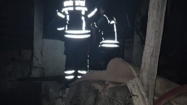 Mersin'de evde çıkan yangın söndürüldü