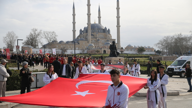 Edirne Belediyesi'nin 158. kuruluş yıl dönümü törenle kutlandı