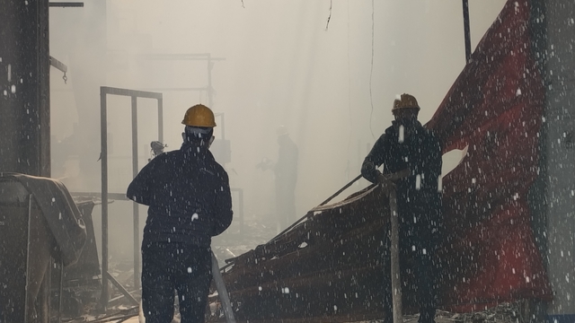 Bolu'da kereste fabrikasında yangın (2)