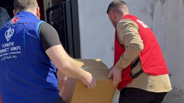 Amasya'da ihtiyaç sahiplerine gıda paketi dağıtıldı