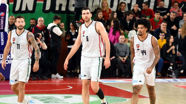 Karşıyaka potada kritik maçta