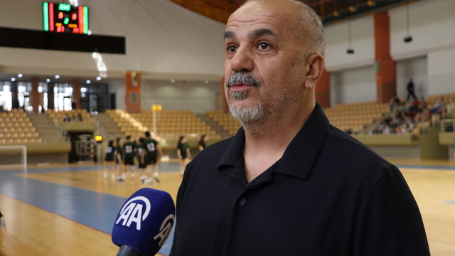 Genç korfbolcular, ilk uluslararası şampiyonada milli forma için mücadele ediyor