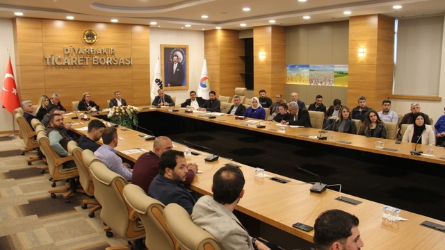 Diyarbakır'da girişimci ve yatırımcılara yönelik destek programlarına ilişkin bilgilendirme yapıldı