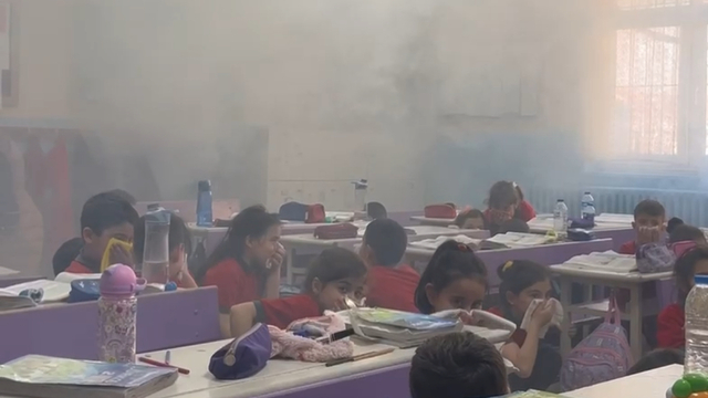 Kastamonu'da ilkokulda yapılan afet tatbikatı gerçeğini aratmadı