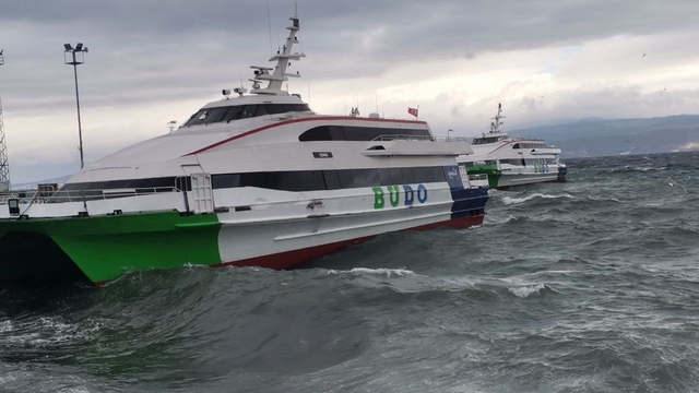 Bursa Deniz Otobüslerinin 4 seferi iptal edildi