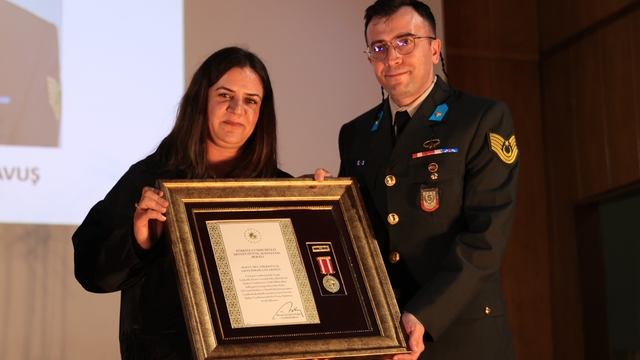 Edirne'de El Bab gazisine Devlet Övünç Madalyası ve Beratı verildi