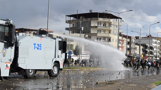 Batman ve Tunceli'de nevruz kutlandı (2)