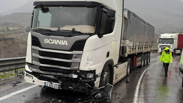 Bitlis'te trafik kazasında bir kişi öldü, bir kişi yaralandı